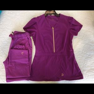 SOLD Jaanuu scrub set (peplum top/bottom)